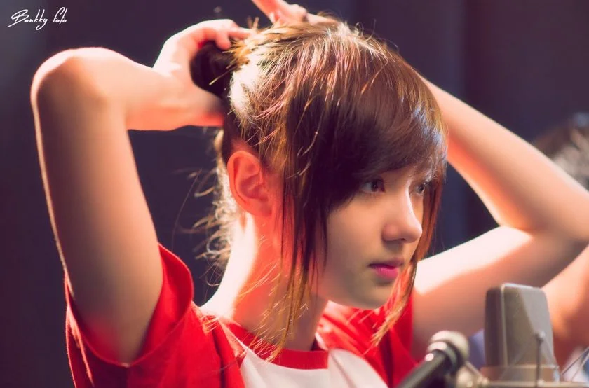 hinh nen nu sinh cute Jannina