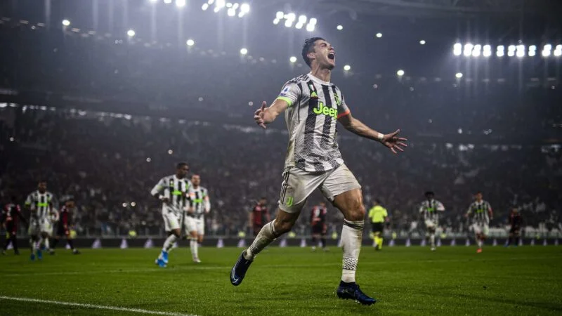 Hình nền ronaldo vui mừng trong chiến thắng