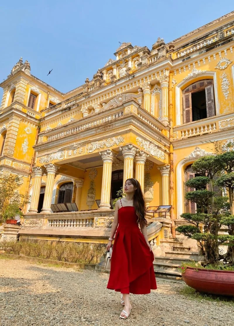 Đi Huế mặc gì (5)
