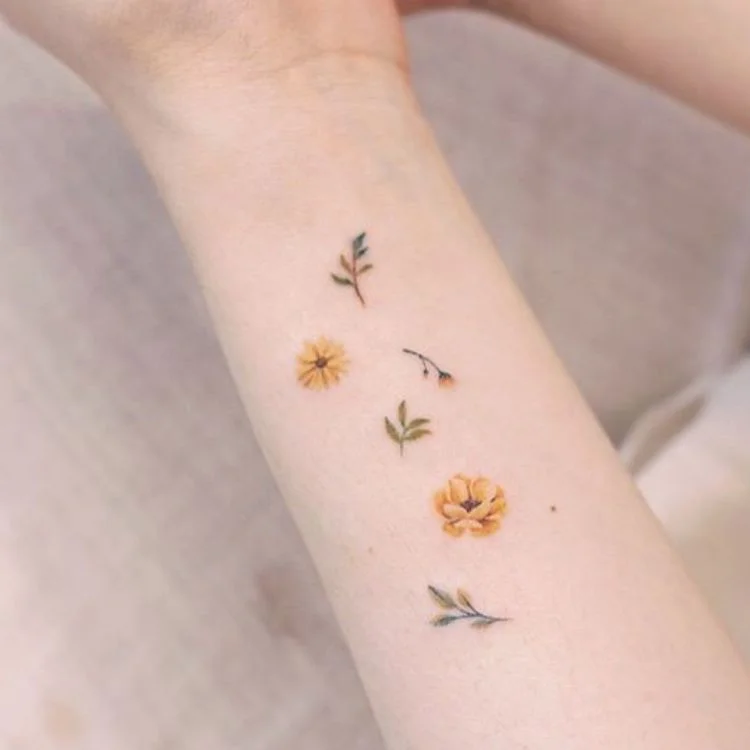 Hình xăm mini ở cánh tay (10)