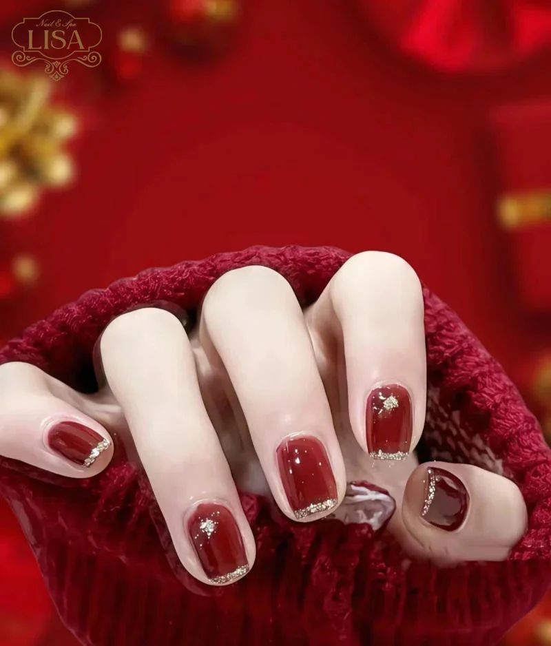 Top 6 mẫu nail tone màu đỏ siêu đẹp không thể bỏ qua
